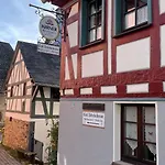 公寓 Stilvolle Auszeit Im Hunsrueck-aussicht Und Komfort *