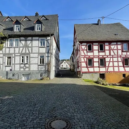 Stilvolle Auszeit Im Hunsrueck-aussicht Und Komfort Apartmán