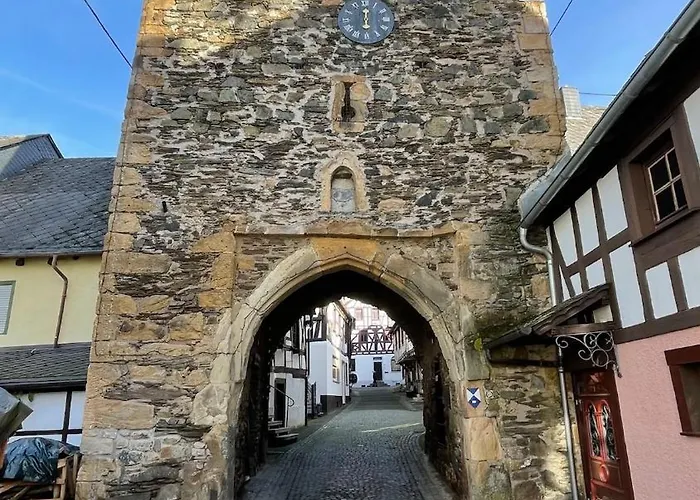 公寓 Stilvolle Auszeit Im Hunsrueck-aussicht Und Komfort Herrstein