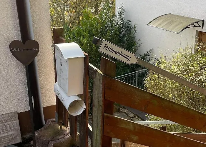 公寓 Stilvolle Auszeit Im Hunsrueck-aussicht Und Komfort