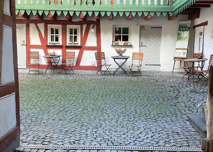 公寓 Stilvolle Auszeit Im Hunsrueck-aussicht Und Komfort Herrstein